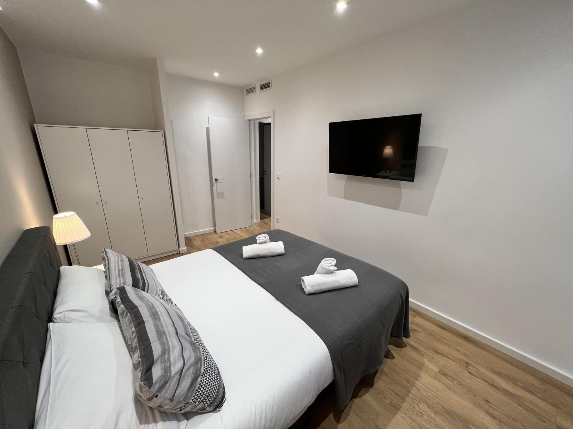 Apartamenticos Plaza Las Armas III Zaragoza Ngoại thất bức ảnh
